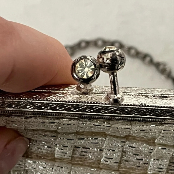 CFR/ Made in England/ Kiss snap closure/ Beige with gold thread/ Evening bag - Picture 14 of 14